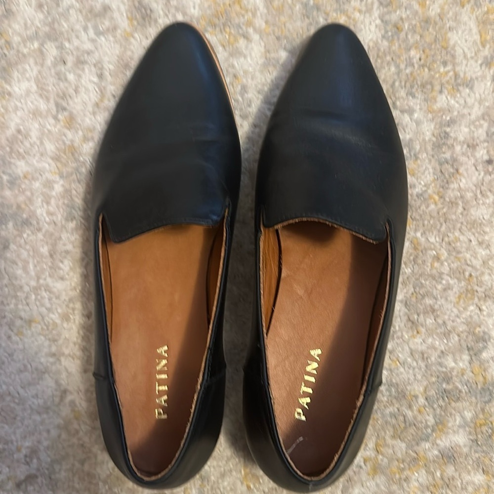 Very gently worn now discontinued Patina genuine leather shoes